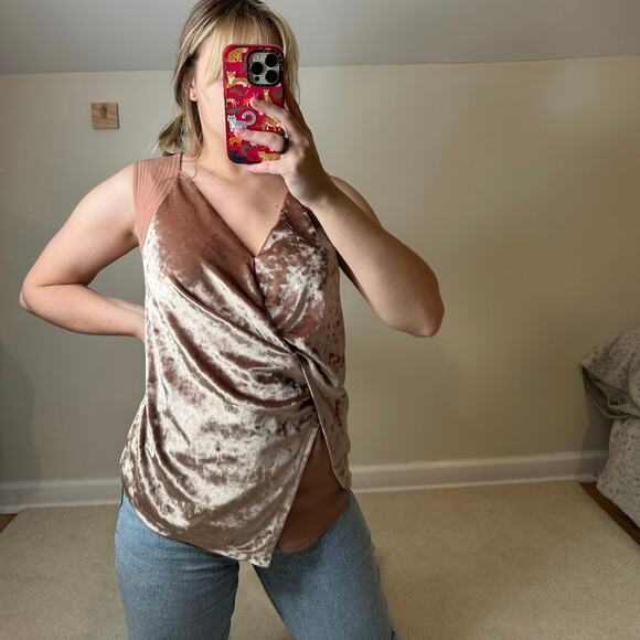 7th Avenue: Crushed Velvet Neutral Dusty Pink Tie Back Blouse - Picture 1 of 7